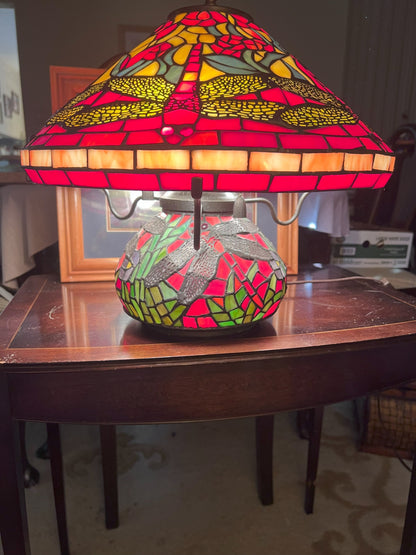 Gorgeous Vintage Tiffany Dragonfly Lamp